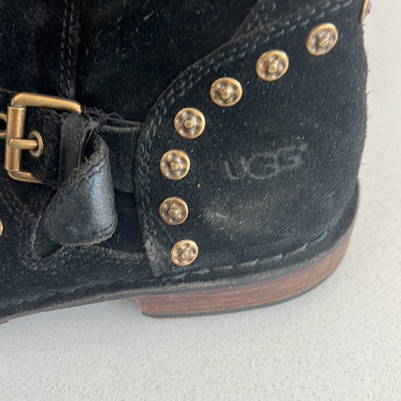 UGG Ankle Boots 🥾 - Picture 3 of 9